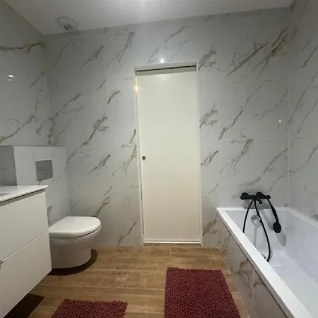 Avec Jacuzzi Bed & Breakfast Cintegabelle